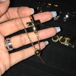 Gold cross adjustable bracelet